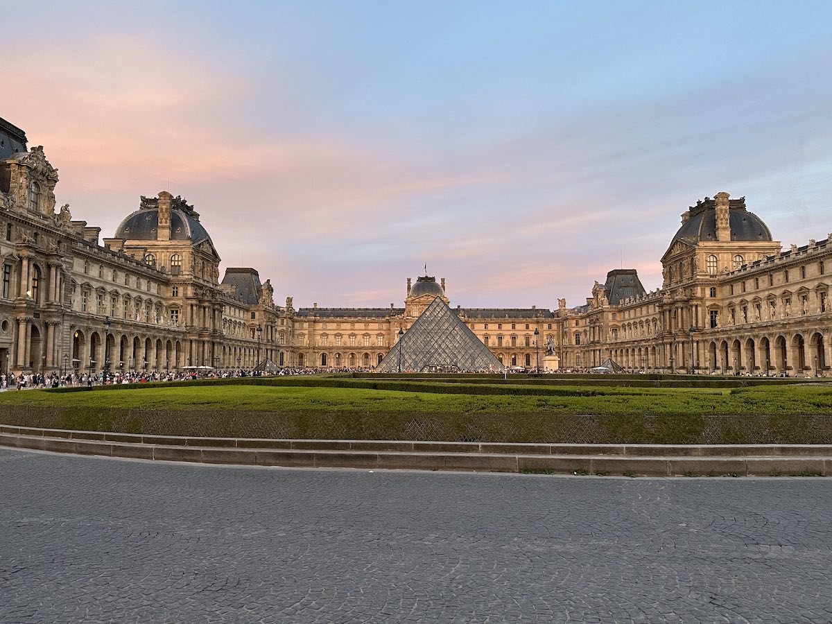 Vasque Olympique Tuileries