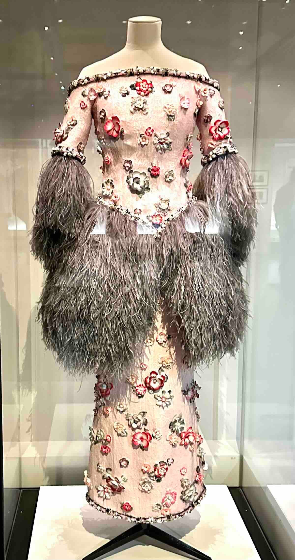 Exposition mode au musée du Palais Galliera