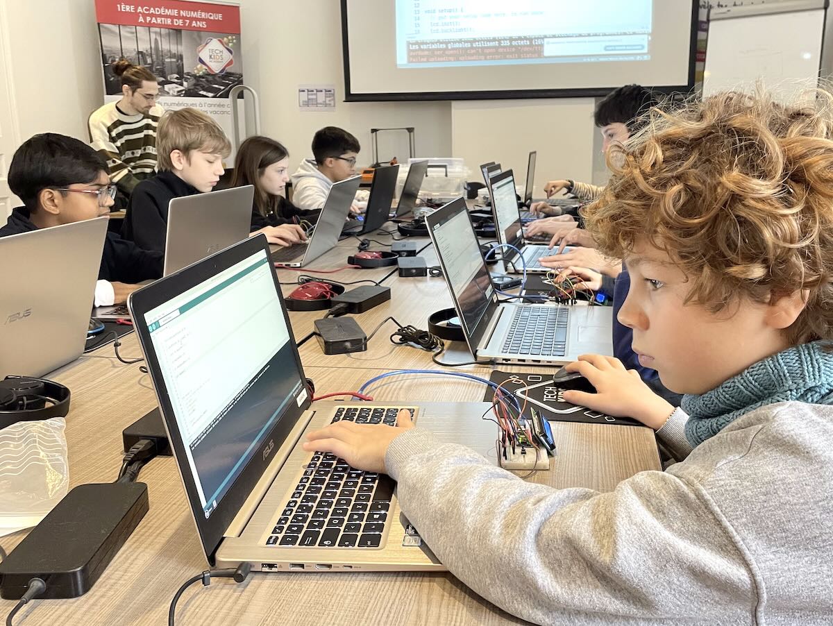 ateliers numériques à Paris pour ados : Tech Kids Academy