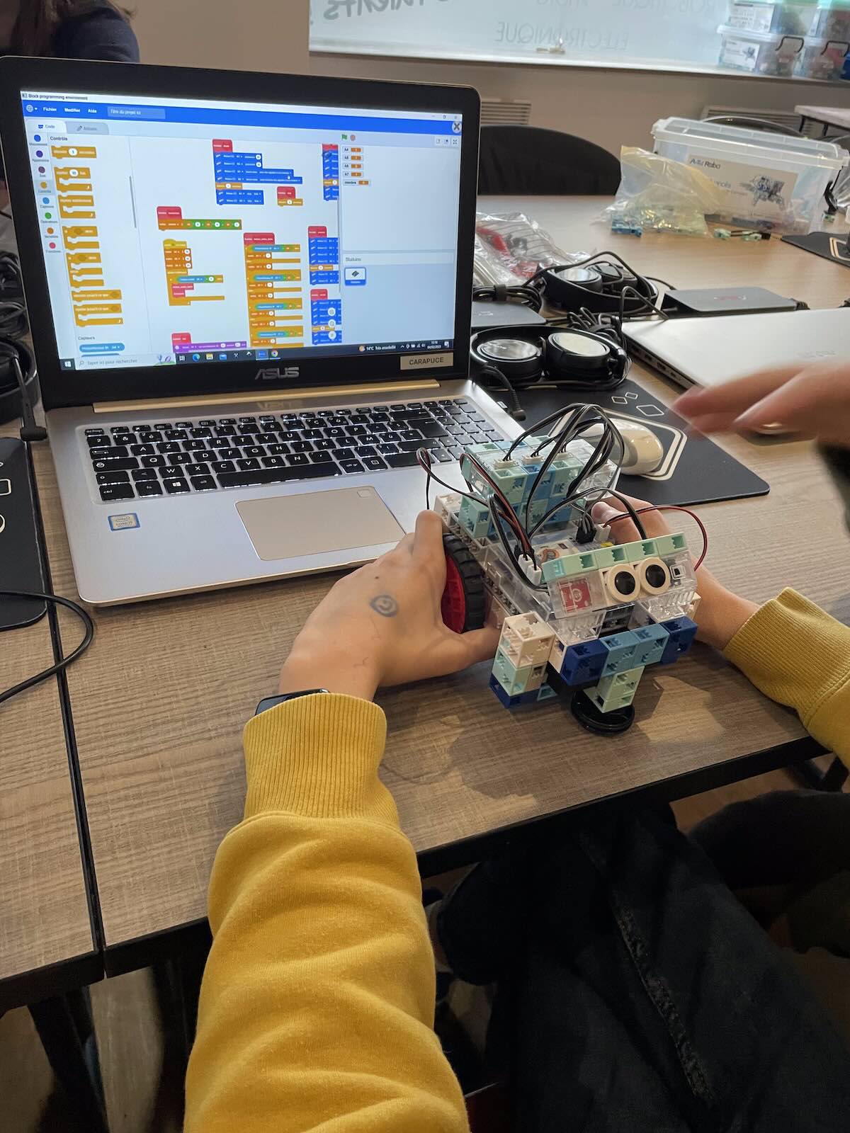 ateliers numériques à Paris pour ados : Tech Kids Academy