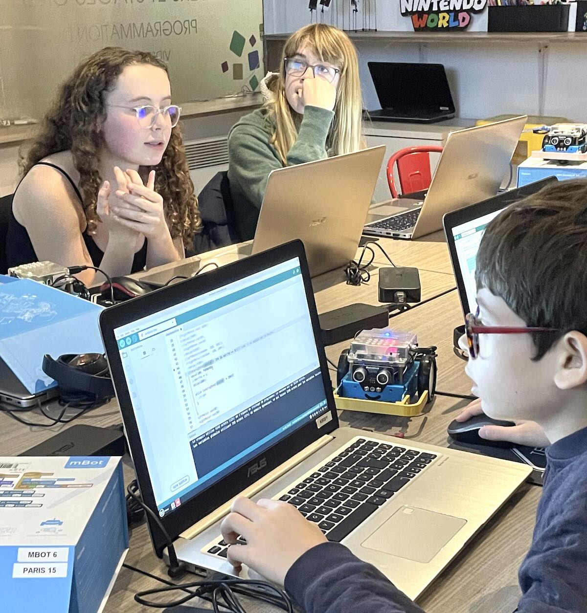 ateliers numériques à Paris pour ados : Tech Kids Academy